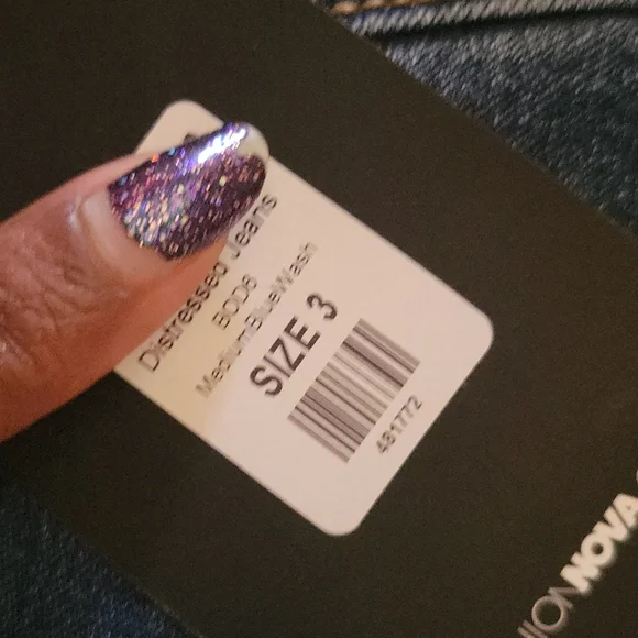 Distressed Jeans Size 3/4 - Picture 4 of 5